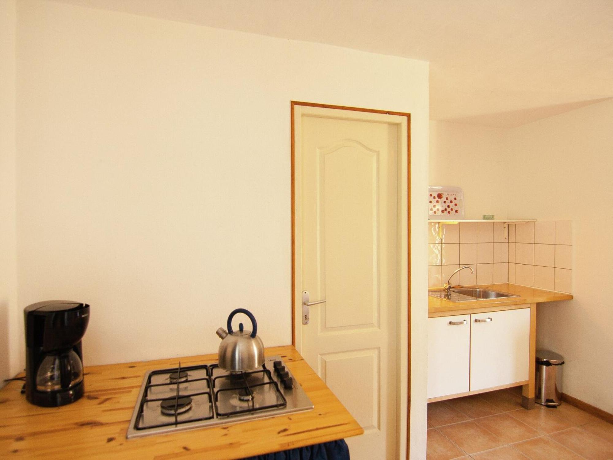 Appealing Apartment In Vezac With Swimming Pool Beynac-et-Cazenac ภายนอก รูปภาพ